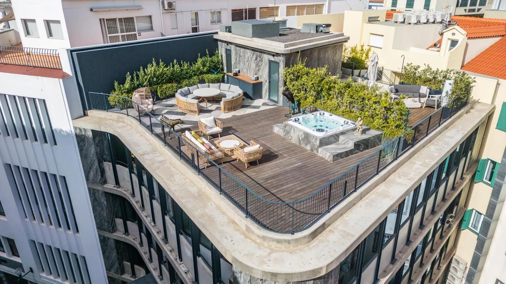 푼샬 Jacuzzi, Terrace & Infinity Pool At Savoy Insular 아파트 0*,  포르투갈